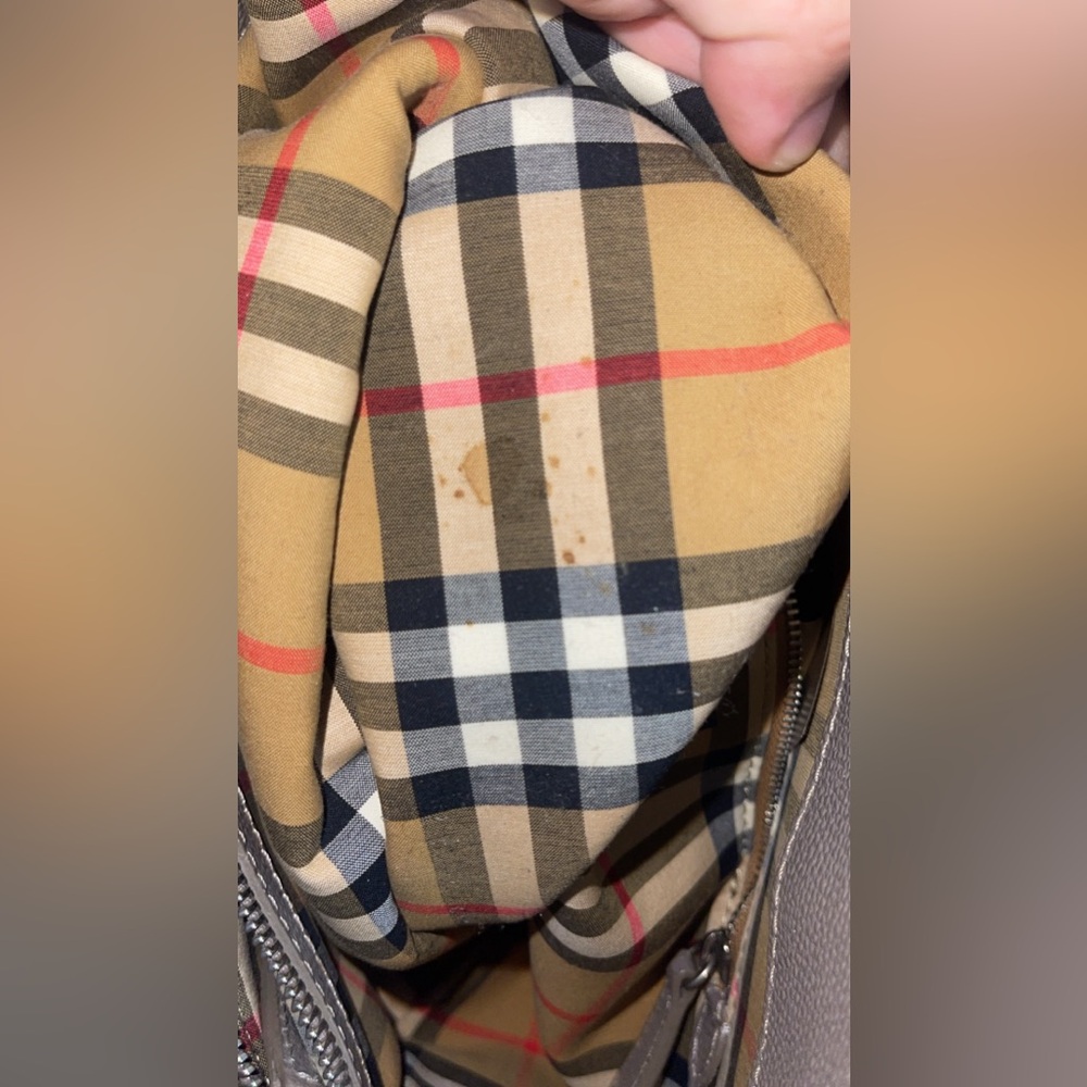 Burberry bag - Picture 9 of 10